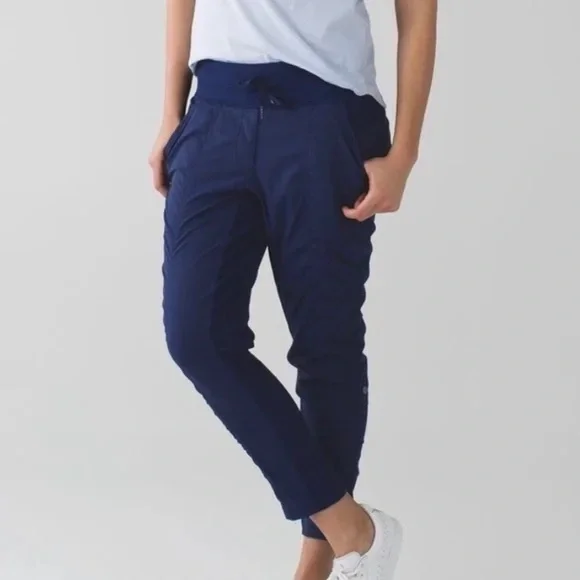 Lululemon Street To Studio Pants - Women's Size 6 - Picture 2 of 12